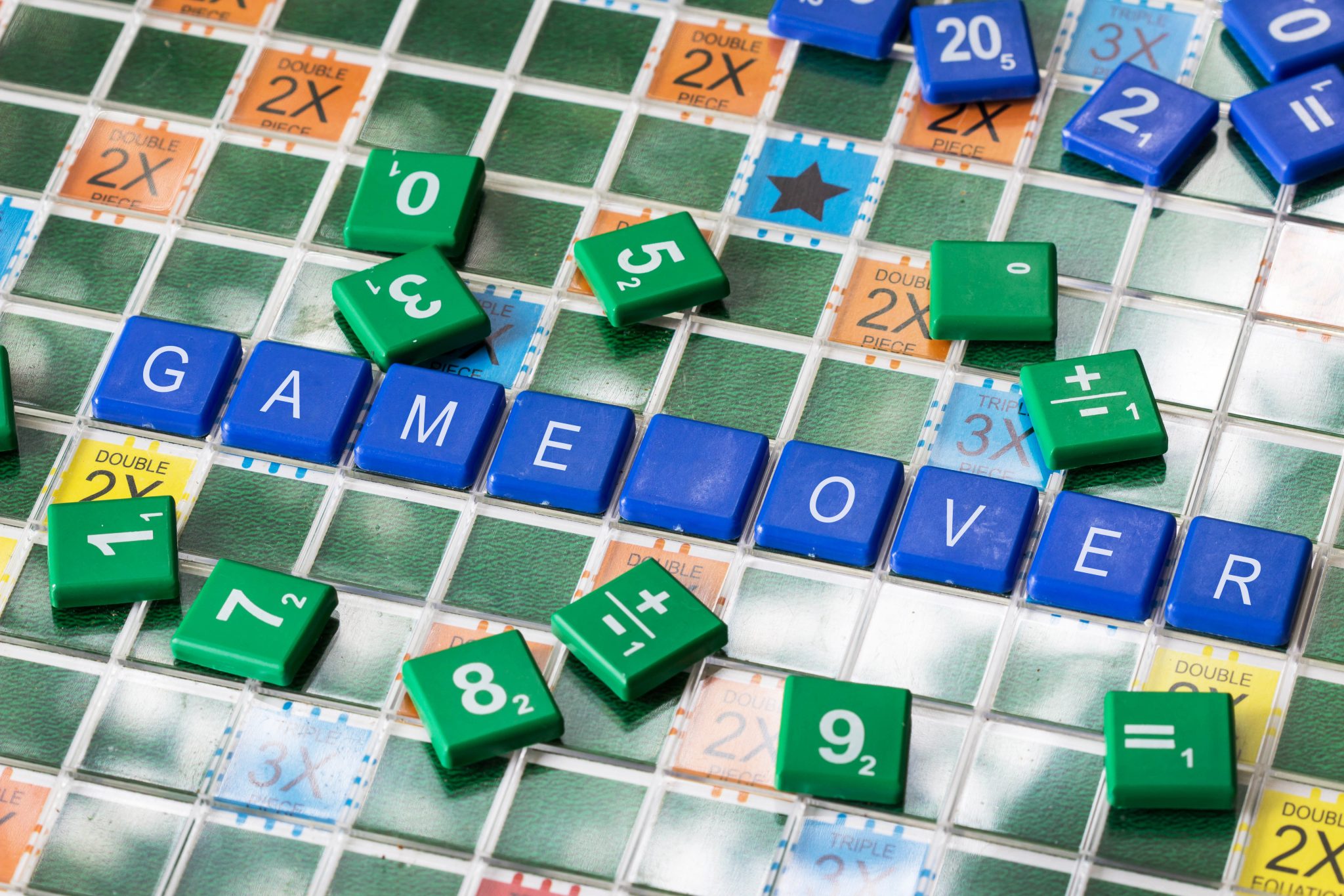 Top 25 Online Group Games To Play with Friends (2 to 6 Player Groups)