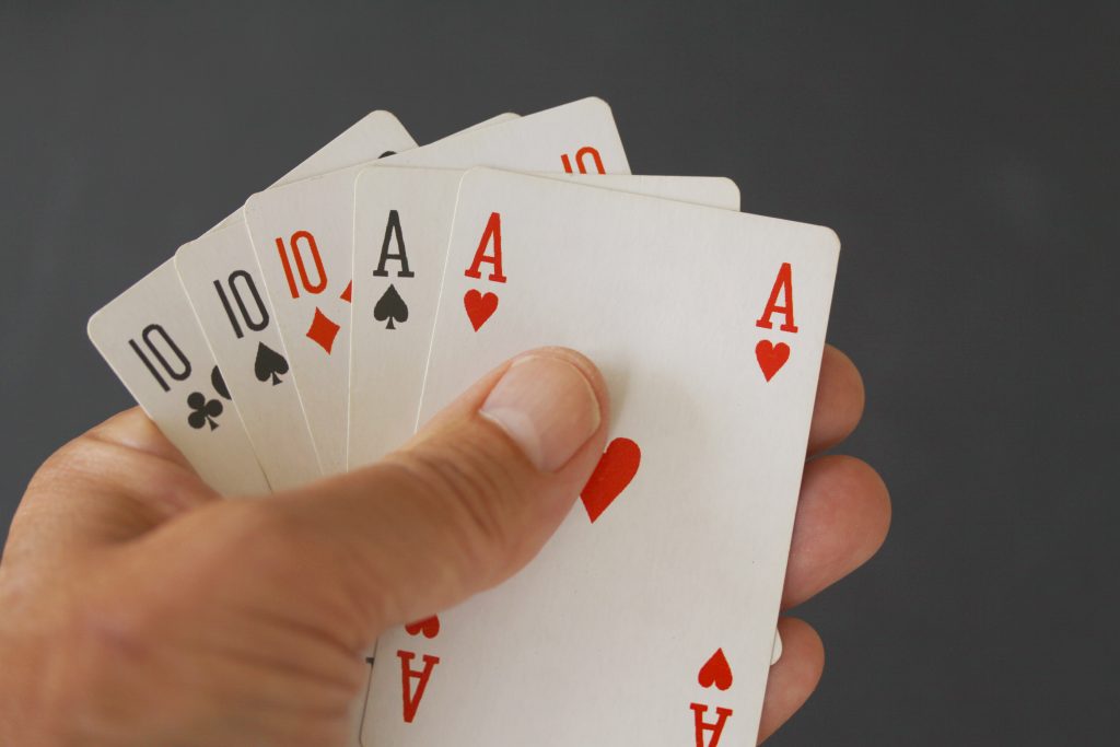 horse card game